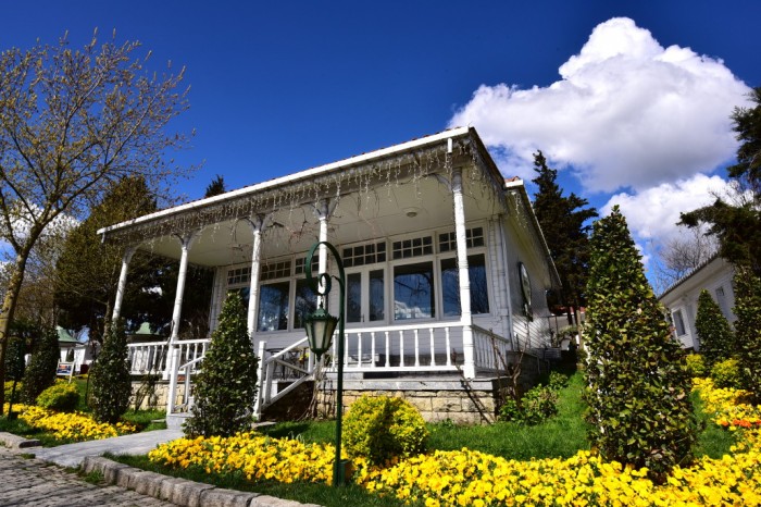Habitat Travel Gallery